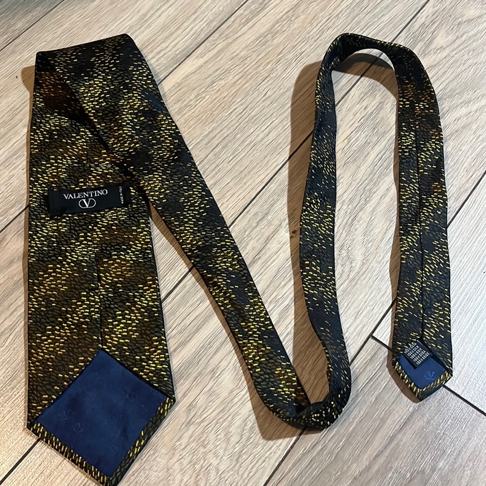 Vintage Valentino Silk Tie